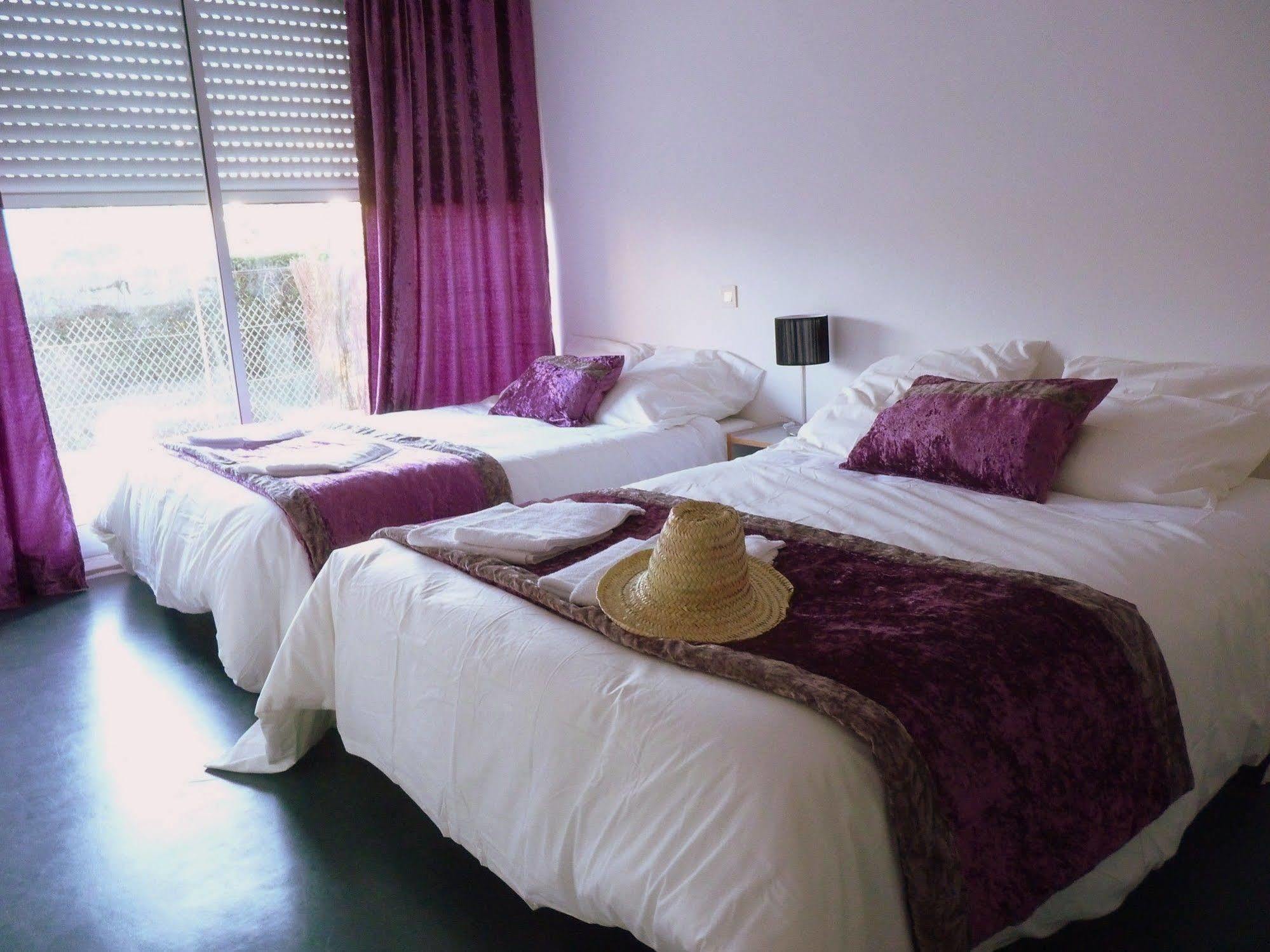 Hotel Sable Et Soleil - Port, Plage Et Jacuzzi Prive เฟรฌูส ภายนอก รูปภาพ